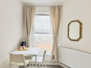 雙人房 | 免費無線上網