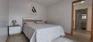 Wi-Fi gratuit, draps fournis
