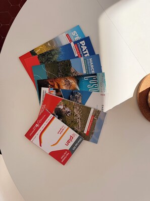 Miscellaneous - Charming, bright T2, close to amenities (Aubagne)