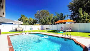 Pool - Heated Pool - Game Room Tropical Escape Cape Coral (Cape Coral)