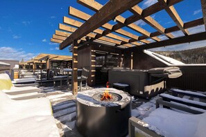 Terrace/patio - Starlit Views | Hot Tub | Sauna (Winter Park)