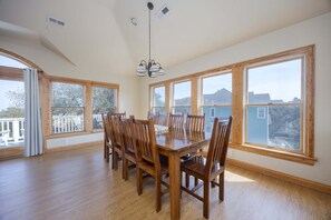 Dining - 1825 - Off The Clock: Spacious 6-bedroom oasis in Corolla's Soundside, perfect for families. (Corolla)