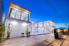 Alberca al aire libre