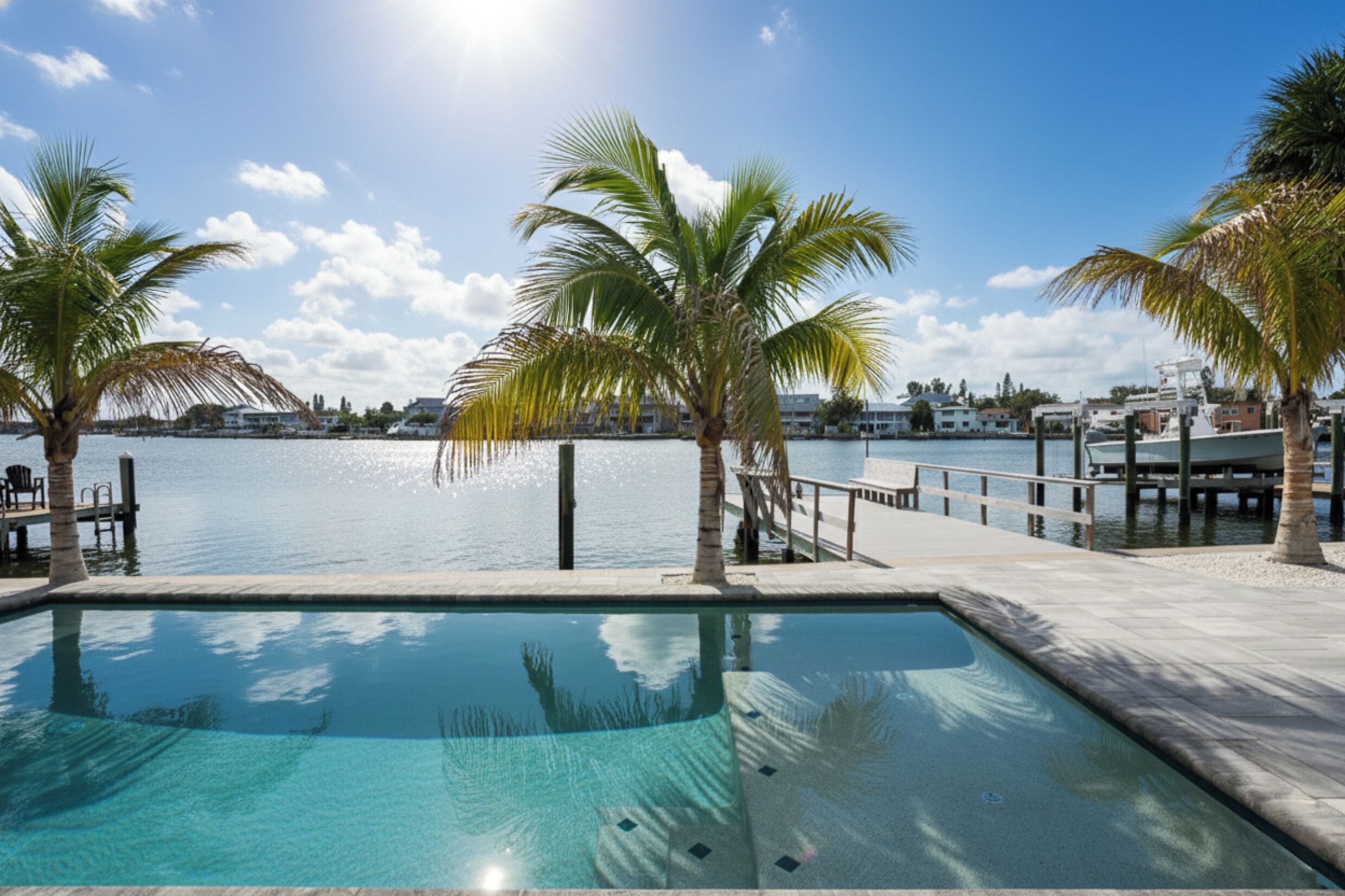 Een verwarmd zwembad