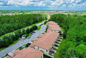 Exterior - Spacious 3-Bedroom Townhouse at The Fountains at Champions Gate, Davenport (Davenport)