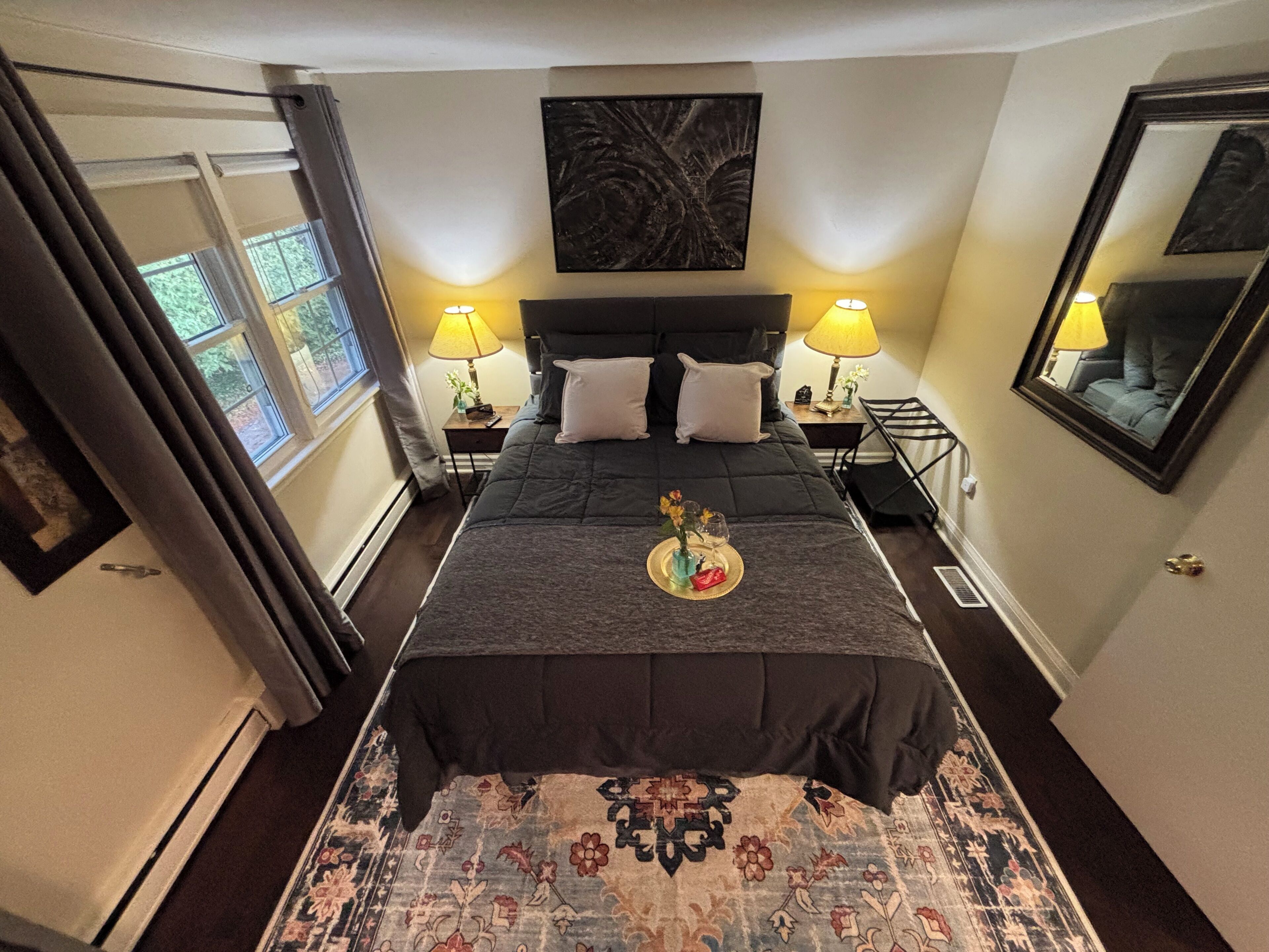 2 soverom, strykejern/-brett, wi-fi (inkludert) og sengetøy