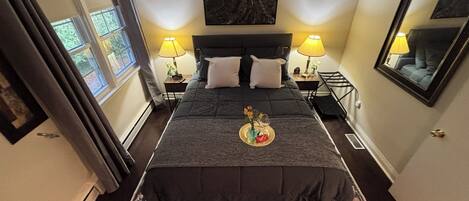 2 soverom, strykejern/-brett, wi-fi (inkludert) og sengetøy