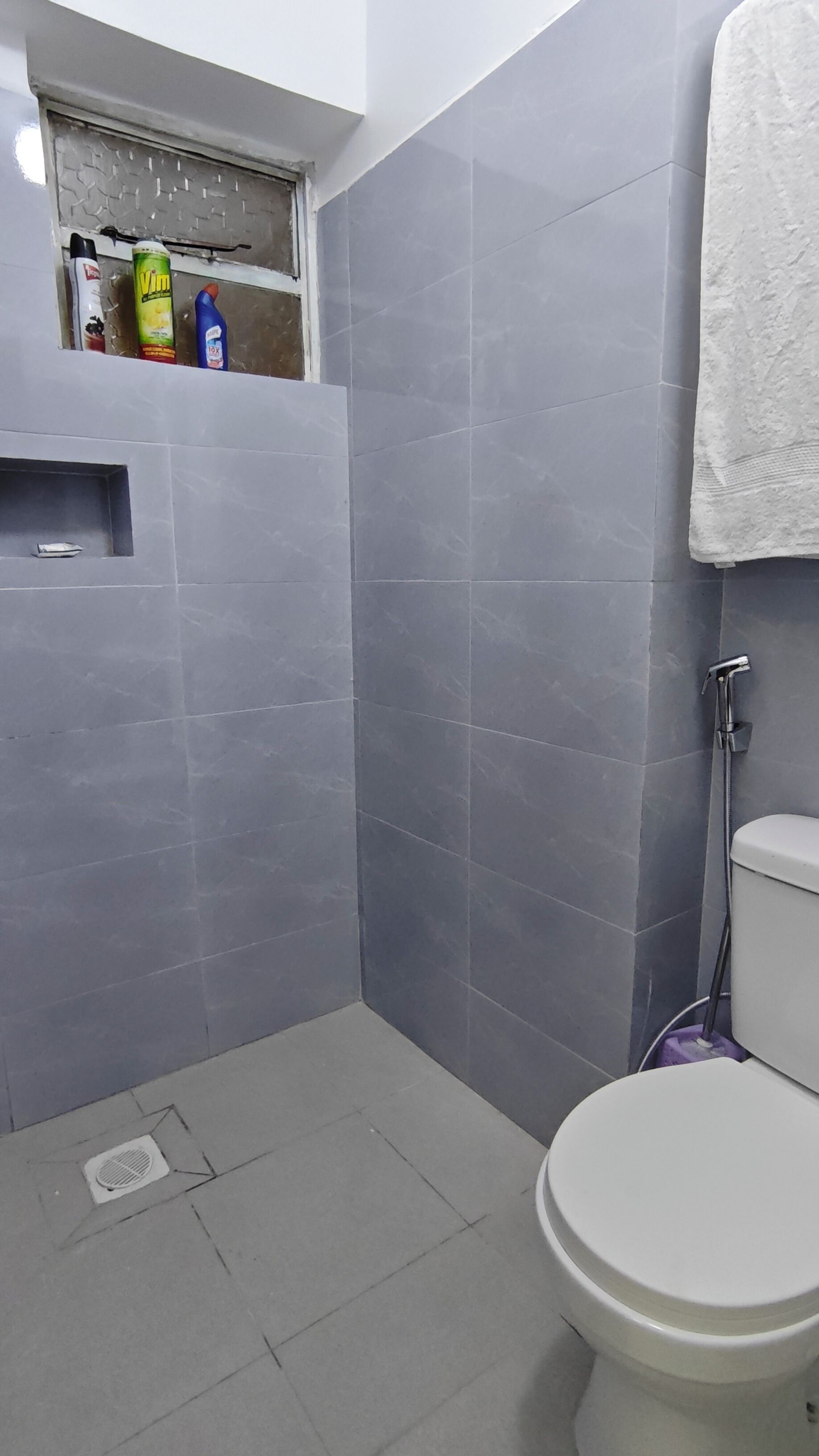 Towels, soap, toilet paper