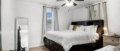 2 Schlafzimmer, Bügeleisen/Bügelbrett, WLAN, Bettwäsche