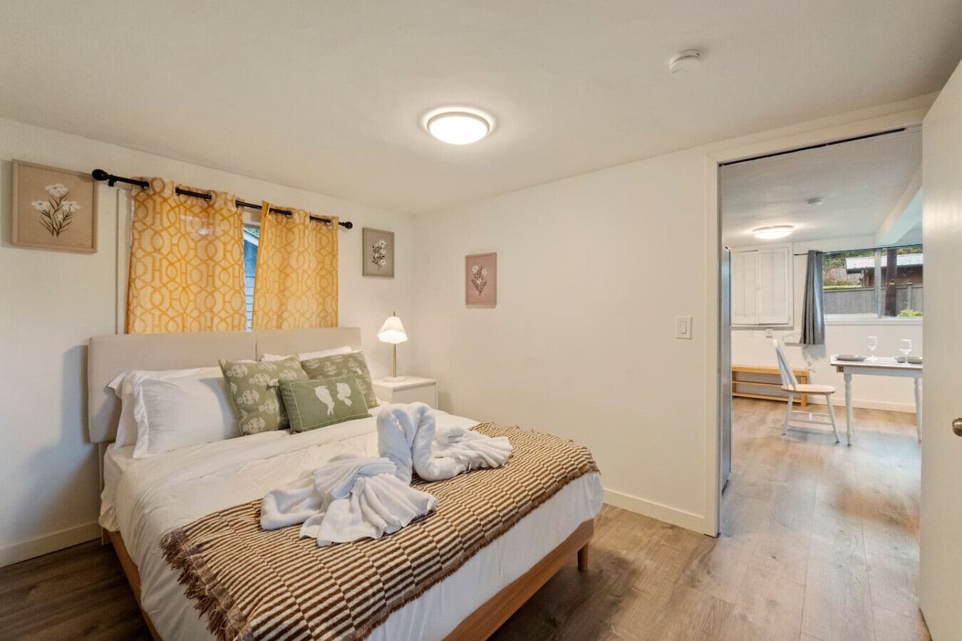 Desk, iron/ironing board, travel crib, WiFi