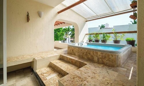 Amazing House -Private Pool - Tennis - Paddle Cour