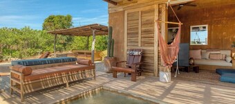 Stunning Two-bedroom Ocean View House - Mazul