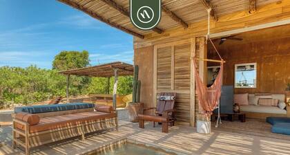 Stunning Two-bedroom Ocean View House - Mazul