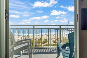 Property grounds - Carolinian Resort Direct Oceanfront King 2bd/2ba (Myrtle Beach)