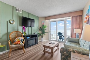 Smart TV, fireplace - Carolinian Resort Direct Oceanfront King 2bd/2ba (Myrtle Beach)