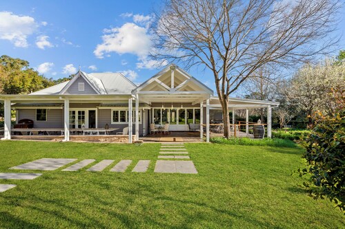 One Bedroom Studio with a Shared Pool