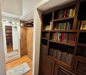 المنشأة من الداخل