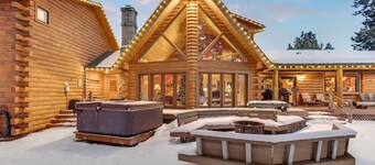 Huge Lodge | Private Lake, Hot Tub, 9 Acres