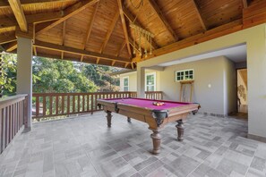 Spielezimmer