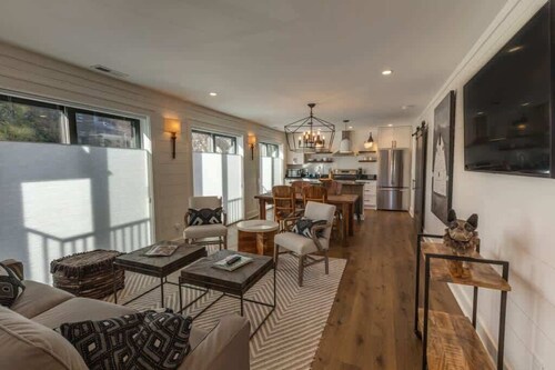 Lofts on Main - Ravenel