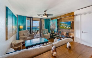Smart TV - Seconds from Sand & Stunning Sea Views (St Thomas)