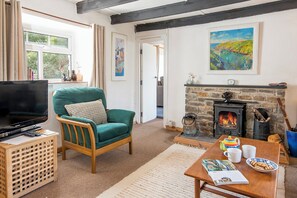 Living area - 1 Caerau Isaf, Holiday Cottage Aberfelin Bay, Sleeps 4, 2 bedrooms,  bathrooms (Haverfordwest)
