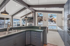 Fridge, microwave, oven, stovetop - Enclave 313 | Ski-In/Ski-Out Condo w/Shared Pool/Hot Tub/Gym/WiFi (Snowmass Village)