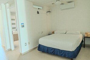 3 chambres, accès Internet, draps fournis
