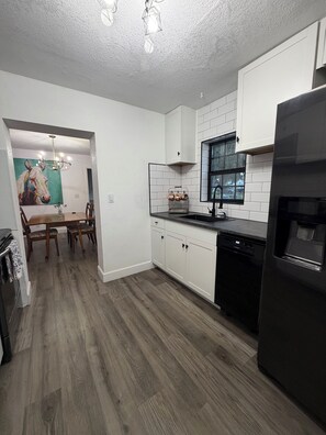 Microwave, oven, stovetop, dishwasher