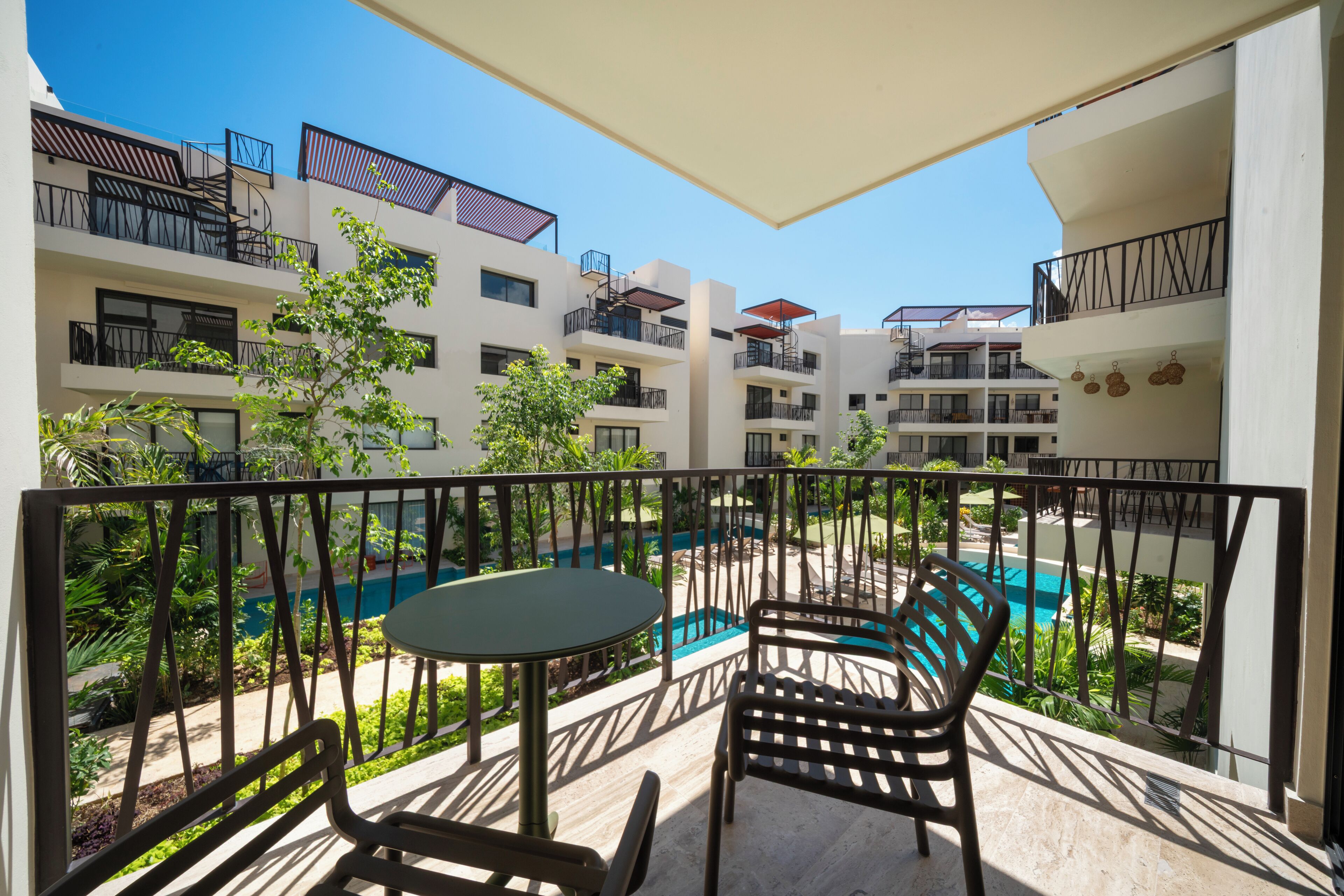 Luxury Apartment, Pool View | Balcony