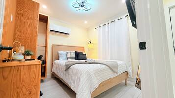 1 chambre, fer et planche à repasser, accès au Wi-Fi (inclus)