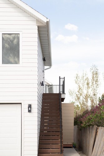 Hyalite Loft - clean, near airport