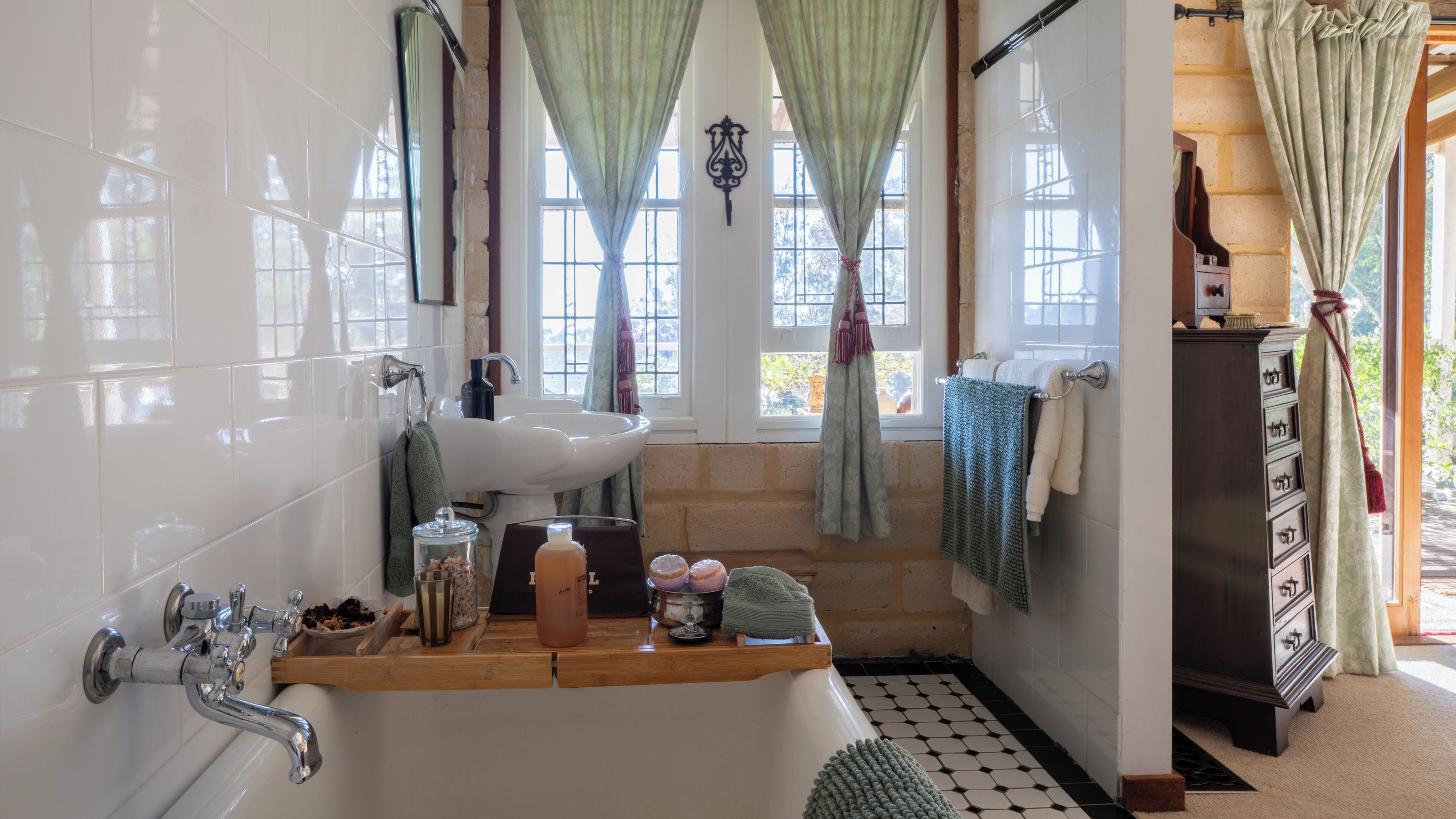 Shower, towels, soap, shampoo
