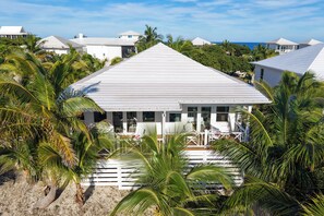 Exterior - 2-BR, 2-Bath Abaco Bahamas Villa on Great Guana Cay Steps from Beach & Sea (Great Guana Cay)