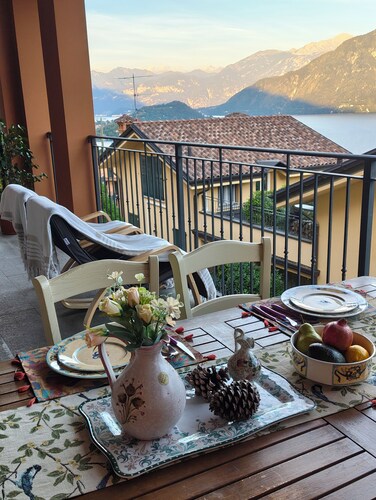 Romantic house. Veranda with panoramic view. Garden. Barbecue. Parking space