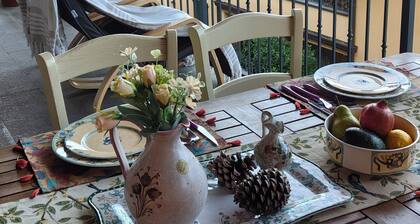 Romantic house. Veranda with panoramic view. Garden. Barbecue. Parking space