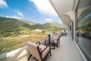 Elite dubbelrum - utsikt mot bergen | Utsikt från rummet