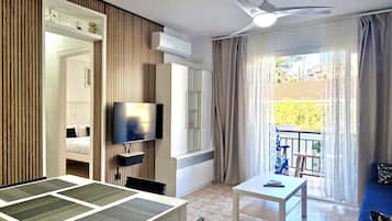 Strykejern/-brett, wi-fi (inkludert) og sengetøy