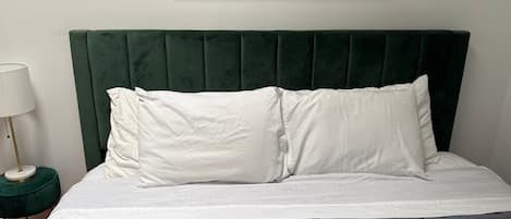 2 sovrum, strykjärn/strykbräda, resesäng och gratis wi-fi