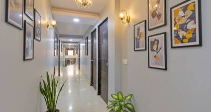 Fabhotel Golden Residency