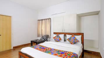 Lakens van Egyptisch katoen, luxe beddengoed, een kluis op de kamer