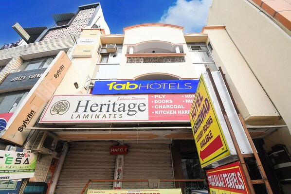 Exterior - Fabhotel Ashirwad (Lucknow)