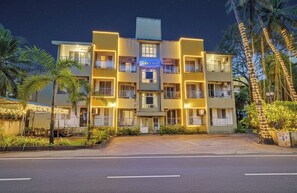 Exterior - Fabhotel Charvi Reemz (Anjuna)