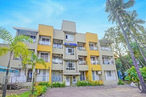 Exterior - Fabhotel Charvi Reemz (Anjuna)