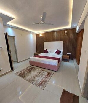 埃及棉床單、高級寢具、客房內保險箱、免費無線上網