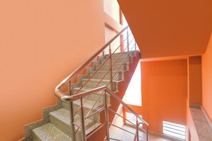 Lobby - Fabhotel Capitol Square (Jaipur)