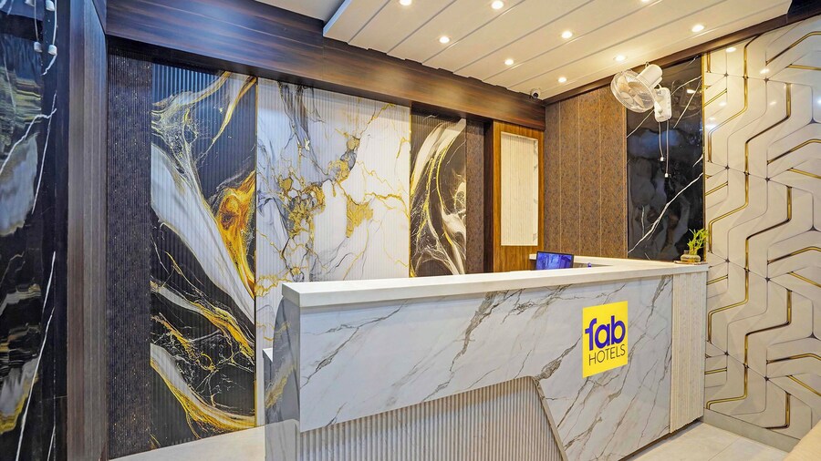 Fabhotel Shri Vishwanath