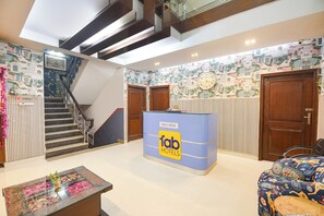 Reception - Fabhotel Pooja Residency (Gurugram)
