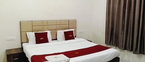 Rom – deluxe | Sengetøy i egyptisk bomull, sengetøy av topp kvalitet og safe på rommet