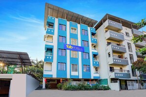Exterior - Fabhotel Rk Exclusive (Paud)